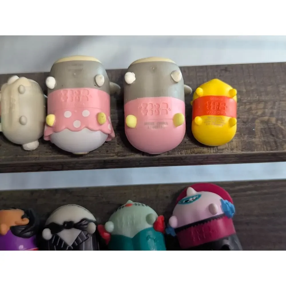 DISNEY TSUM TSUM Lot of 12 Mixed Figures - Glitter, Pastel, Etc.